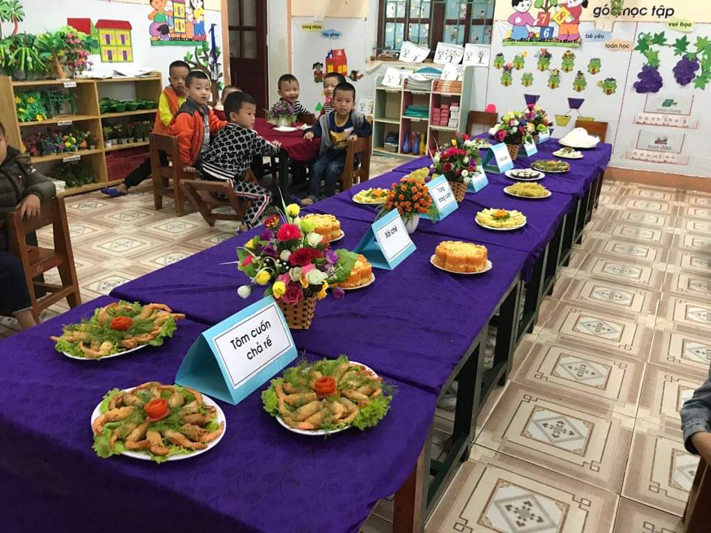 Tổ chức tiệc buffec cho trẻ 5-6 tuổi