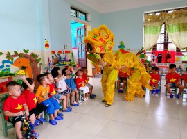 Video vui múa lân trung thu 2022